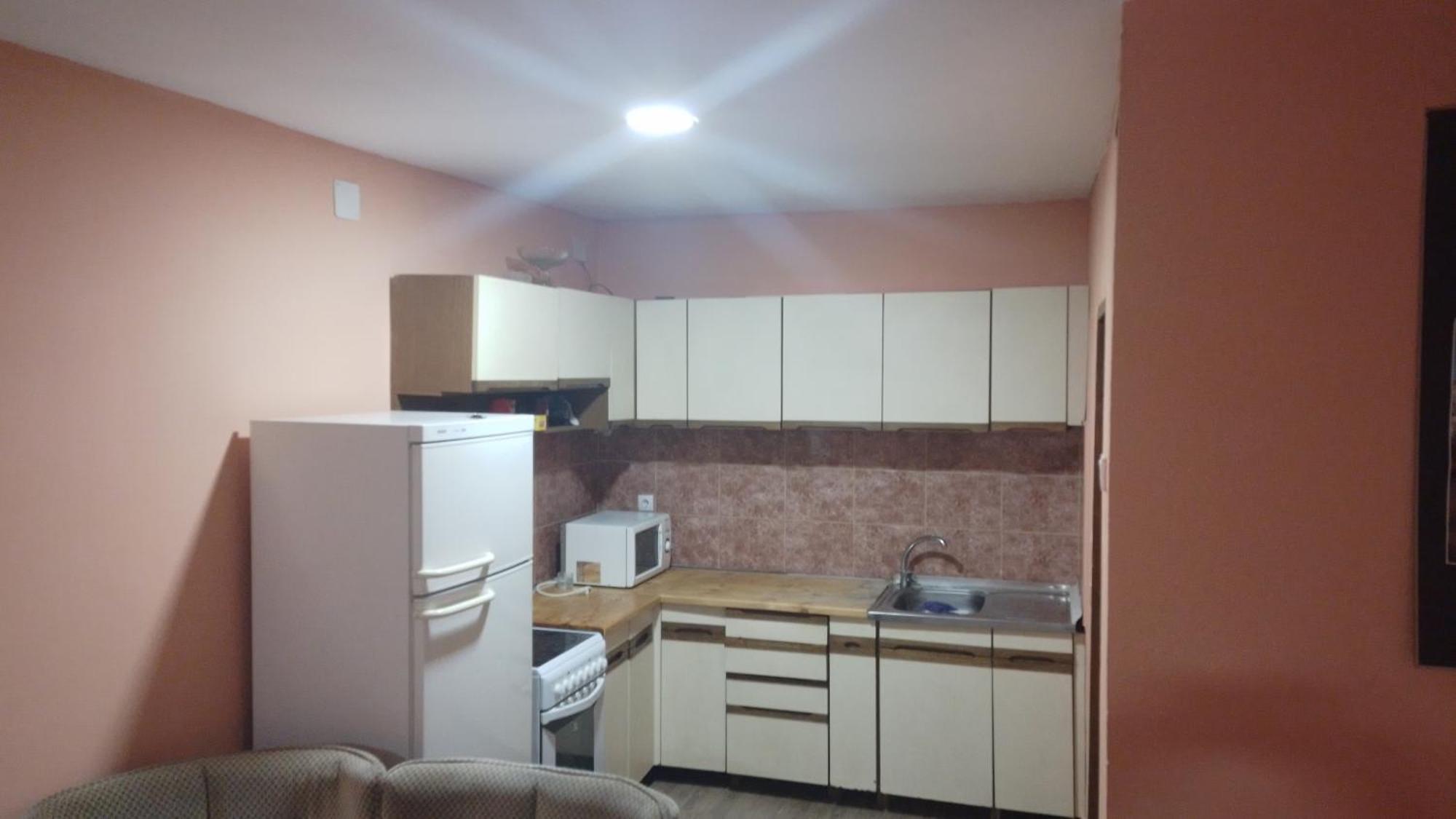 Red Apartman Trebinje Bagian luar foto