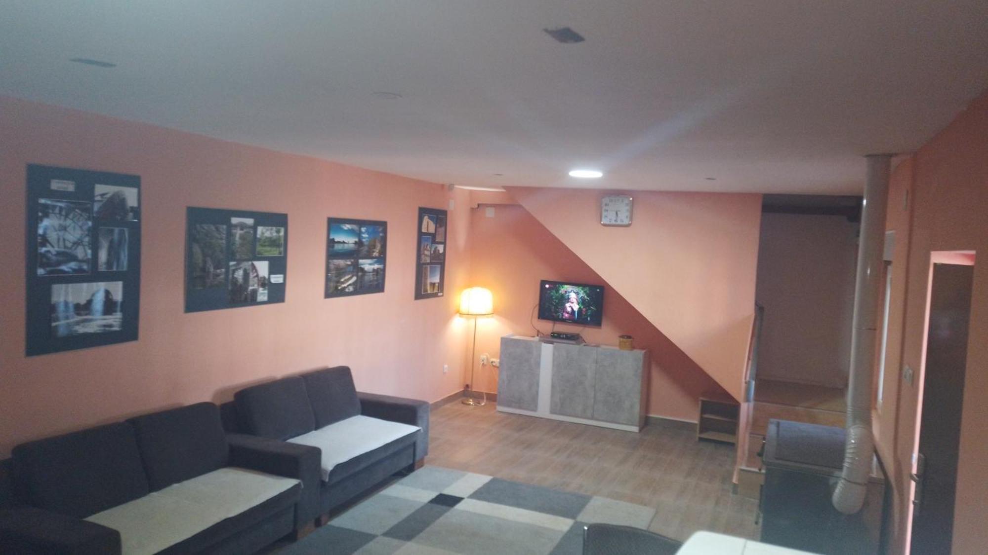 Red Apartman Trebinje Bagian luar foto